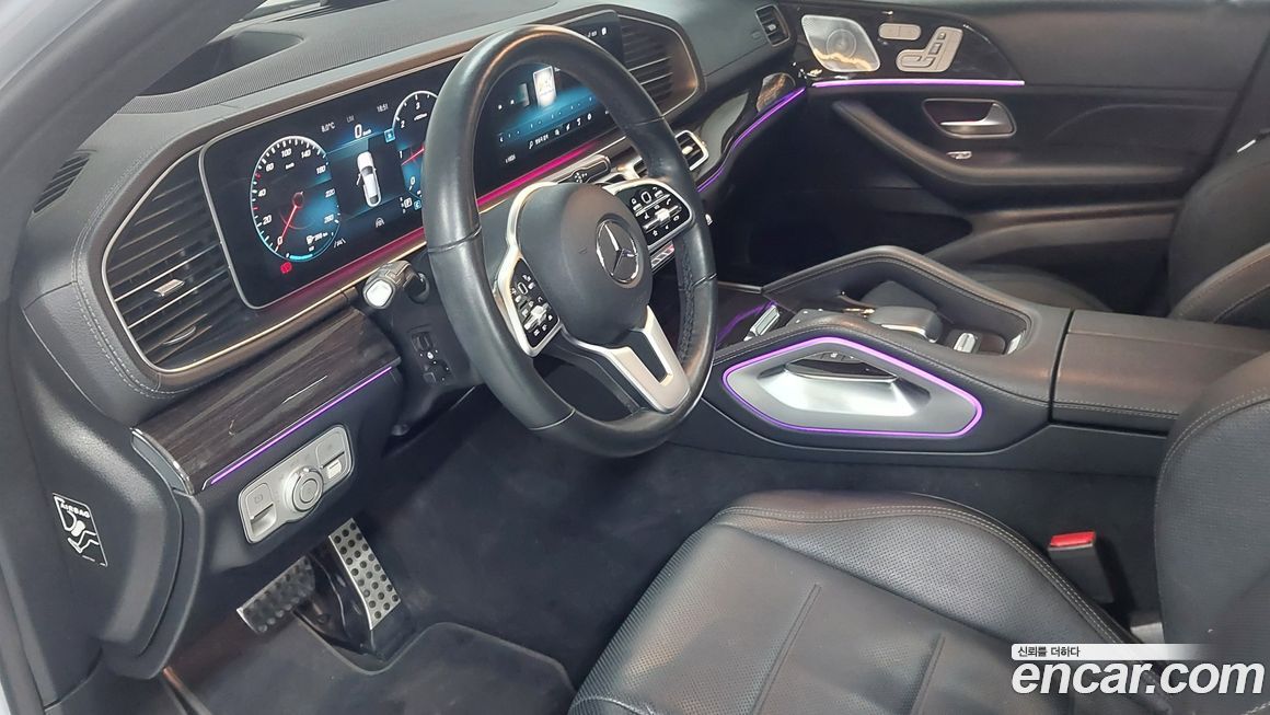 Mercedes-Benz GLE-Class 2021