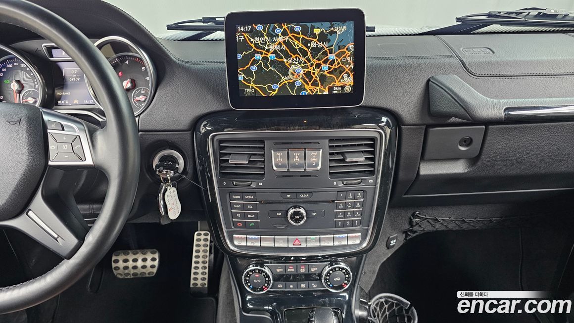 Mercedes-Benz G-Class 2017