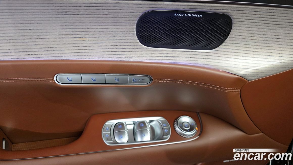 Genesis G90 2023