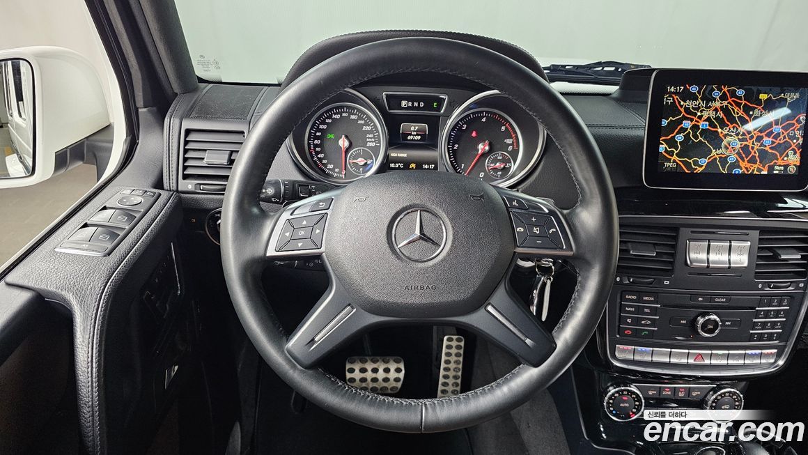 Mercedes-Benz G-Class 2017