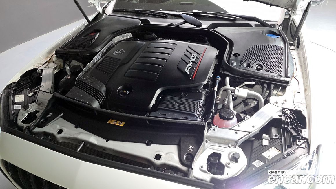 Mercedes-Benz E-Class 2023