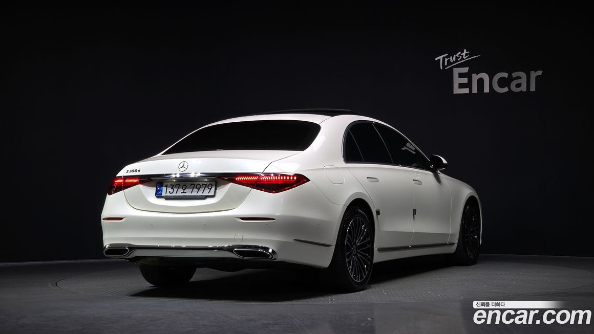 Mercedes-Benz S-Class 2022