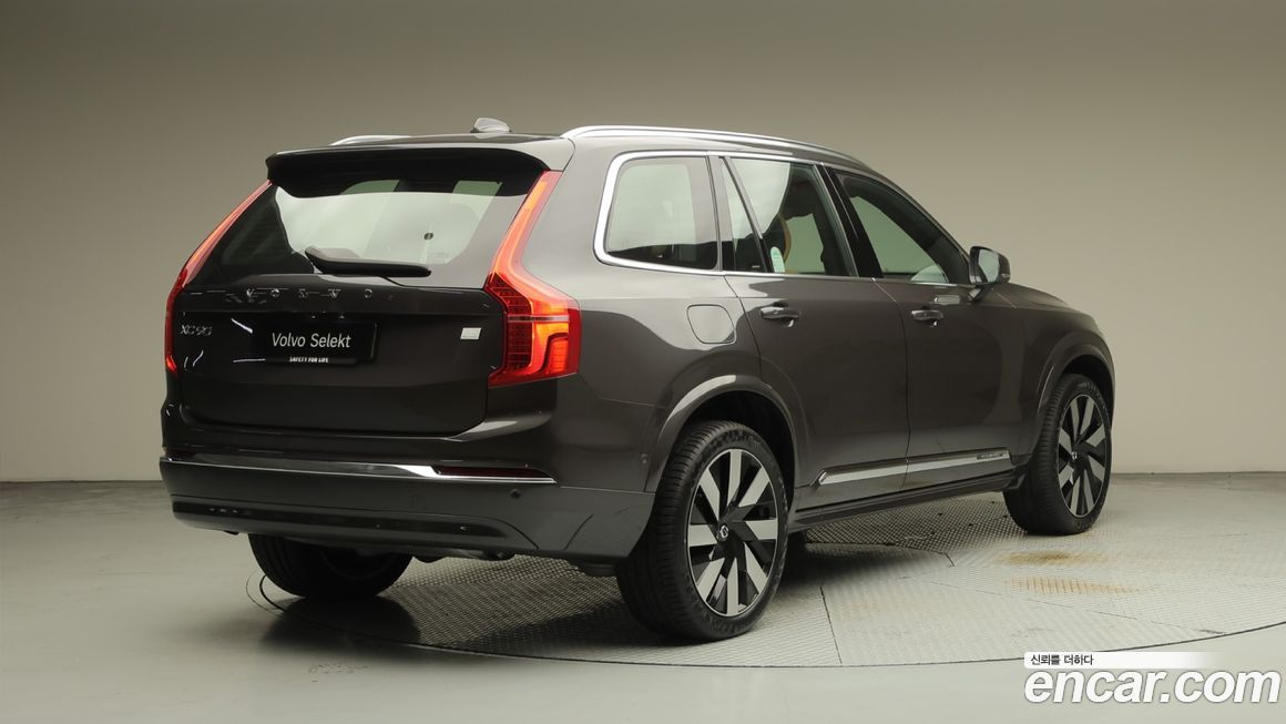 Volvo XC90 2024