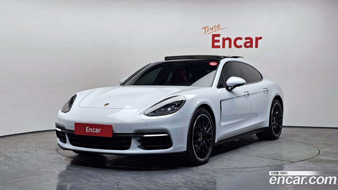 Porsche Panamera 2020