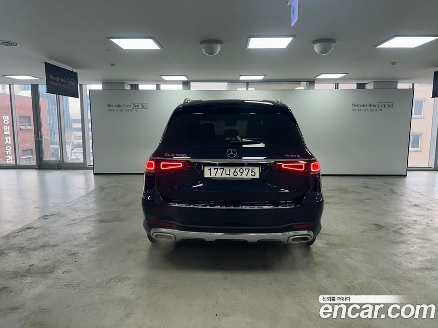 Mercedes-Benz GLS-Class 2021