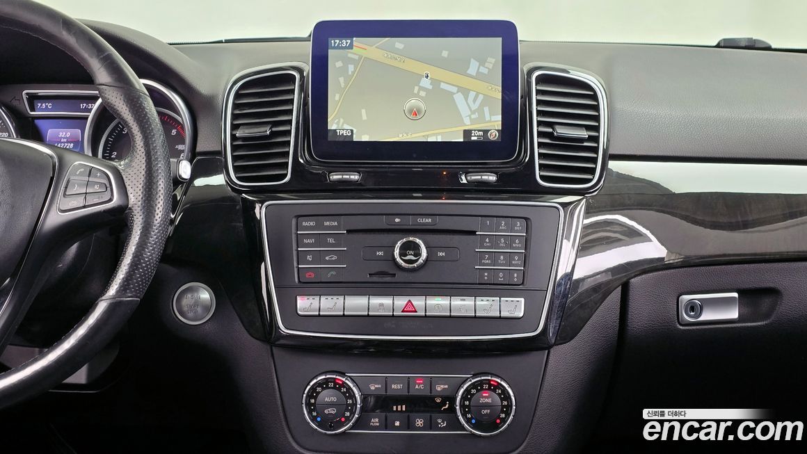 Mercedes-Benz GLE-Class 2016