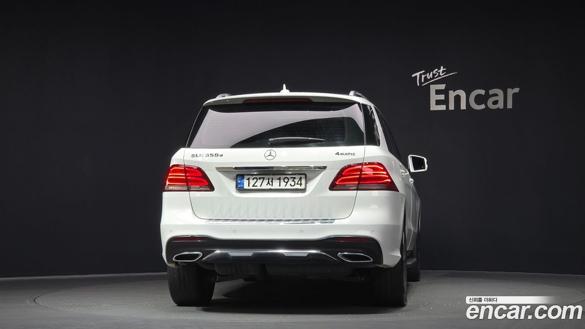 Mercedes-Benz GLE-Class 2016