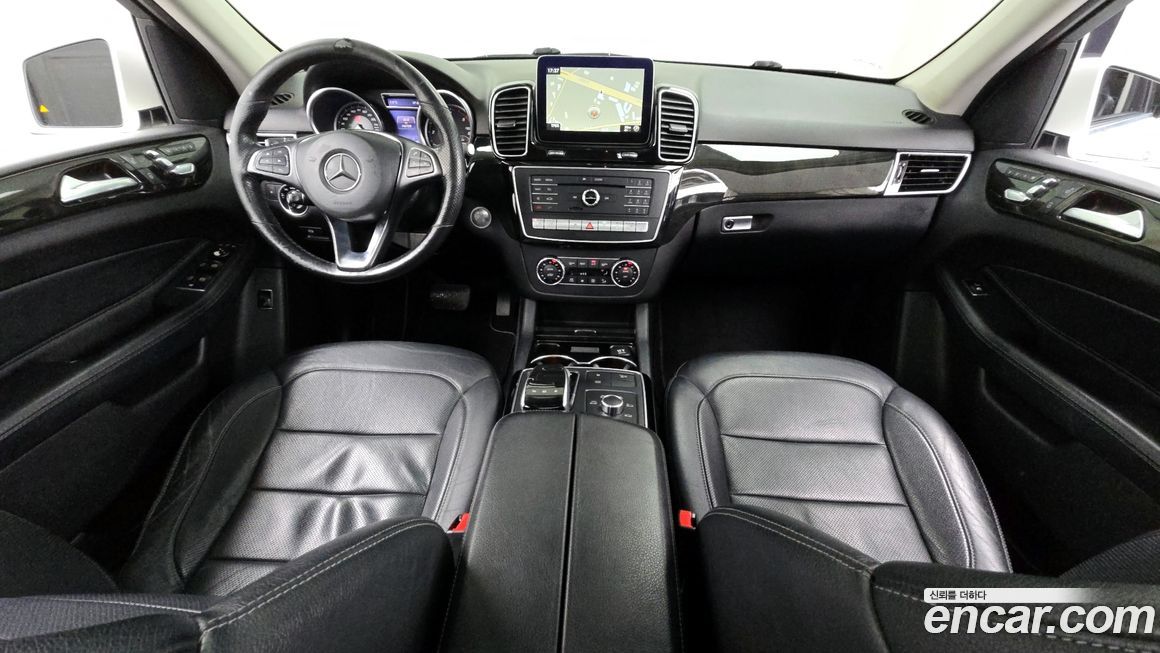 Mercedes-Benz GLE-Class 2016