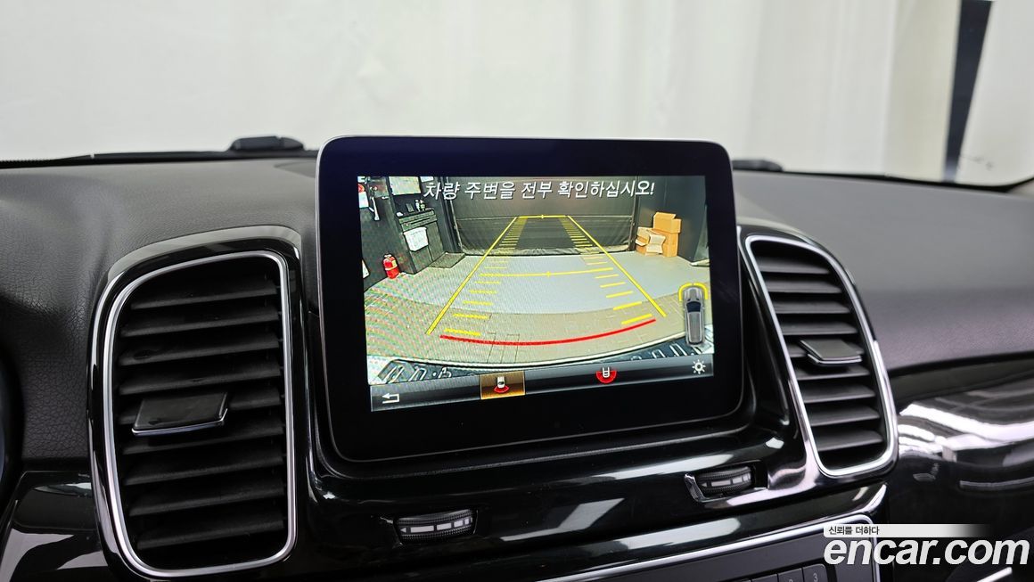 Mercedes-Benz GLE-Class 2016