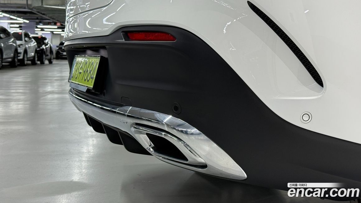 Mercedes-Benz GLE-Class 2025