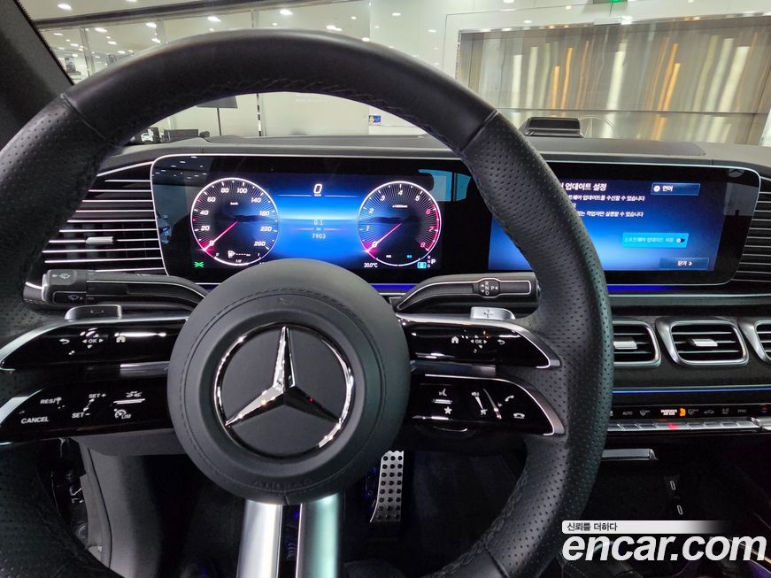 Mercedes-Benz GLE-Class 2025