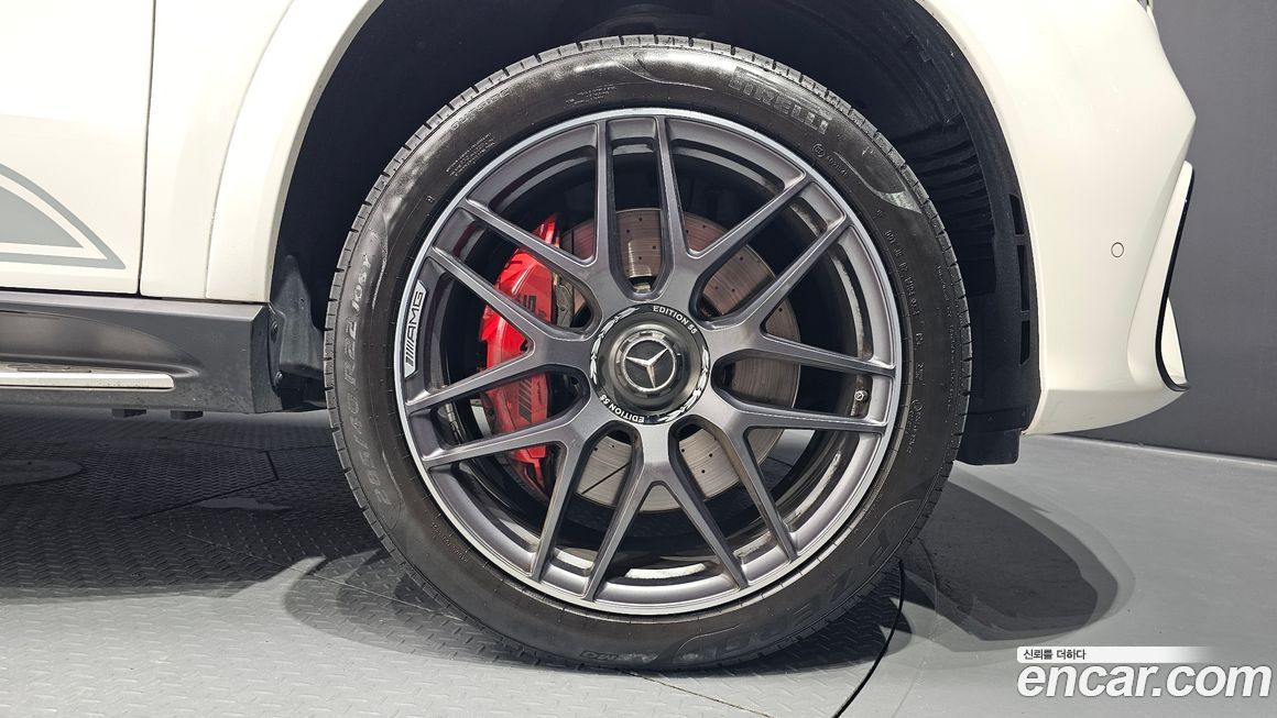 Mercedes-Benz GLE-Class 2023