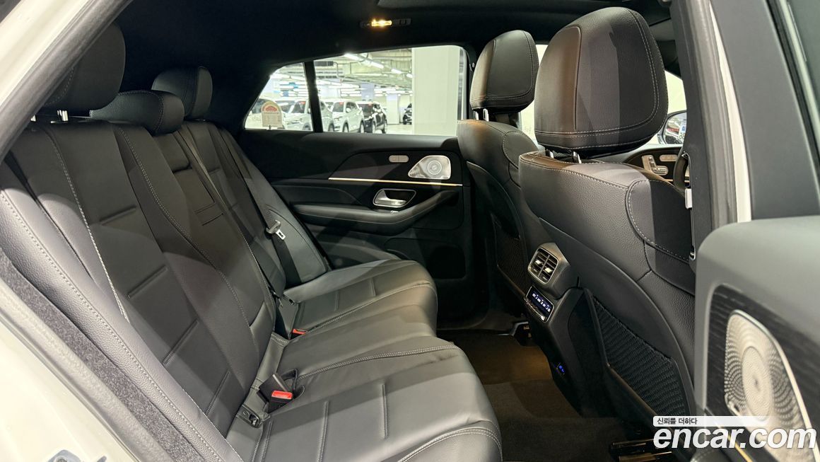 Mercedes-Benz GLE-Class 2025