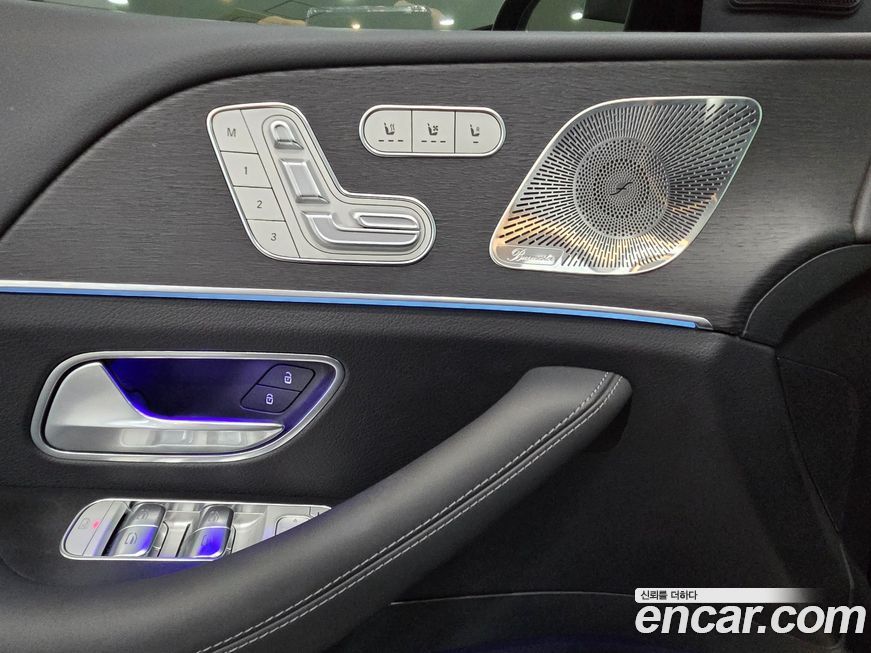 Mercedes-Benz GLE-Class 2025