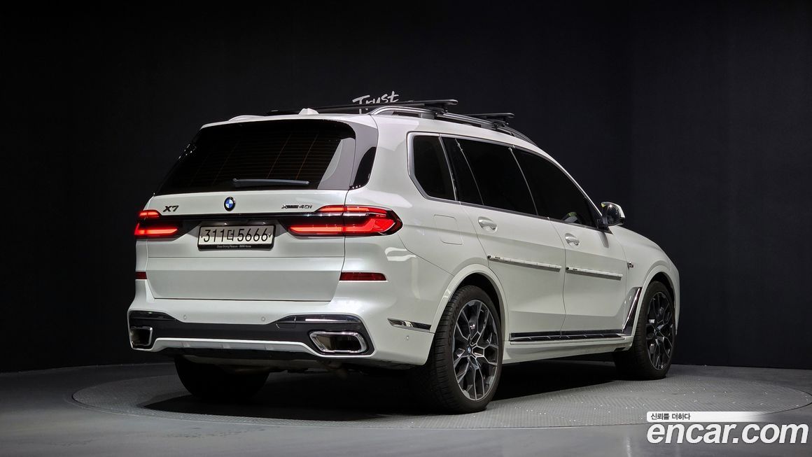BMW X7 2024
