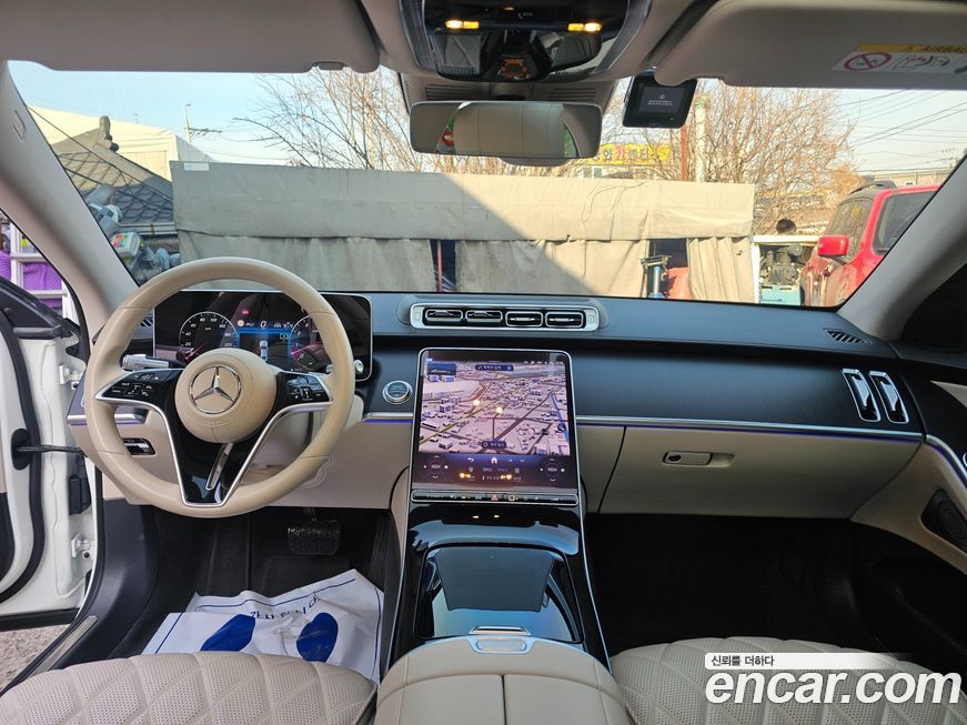 Mercedes-Benz S-Class 2023