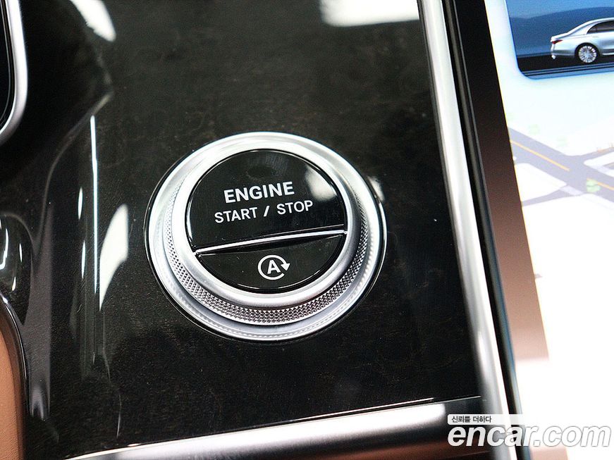 Mercedes-Benz S-Class 2021