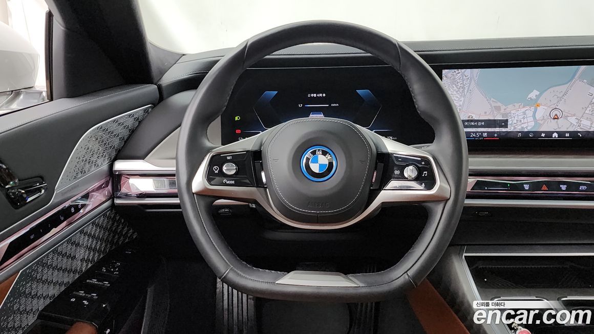 BMW i7 2023