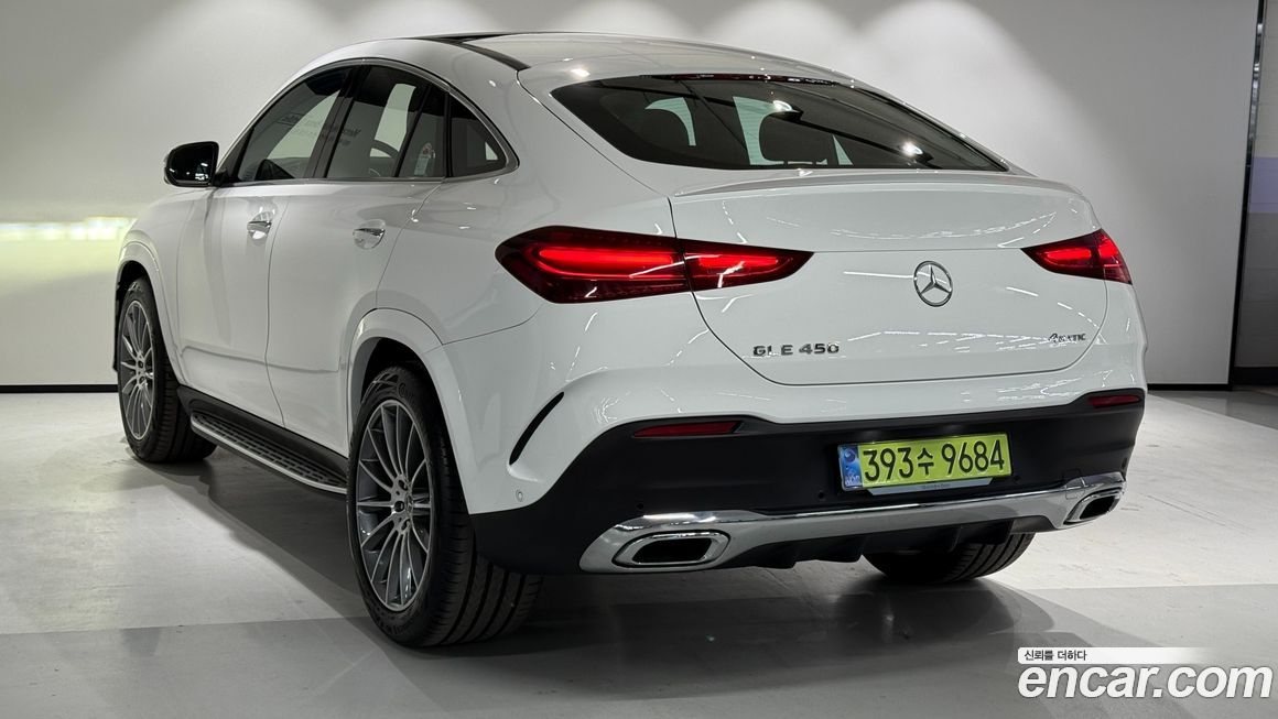 Mercedes-Benz GLE-Class 2025