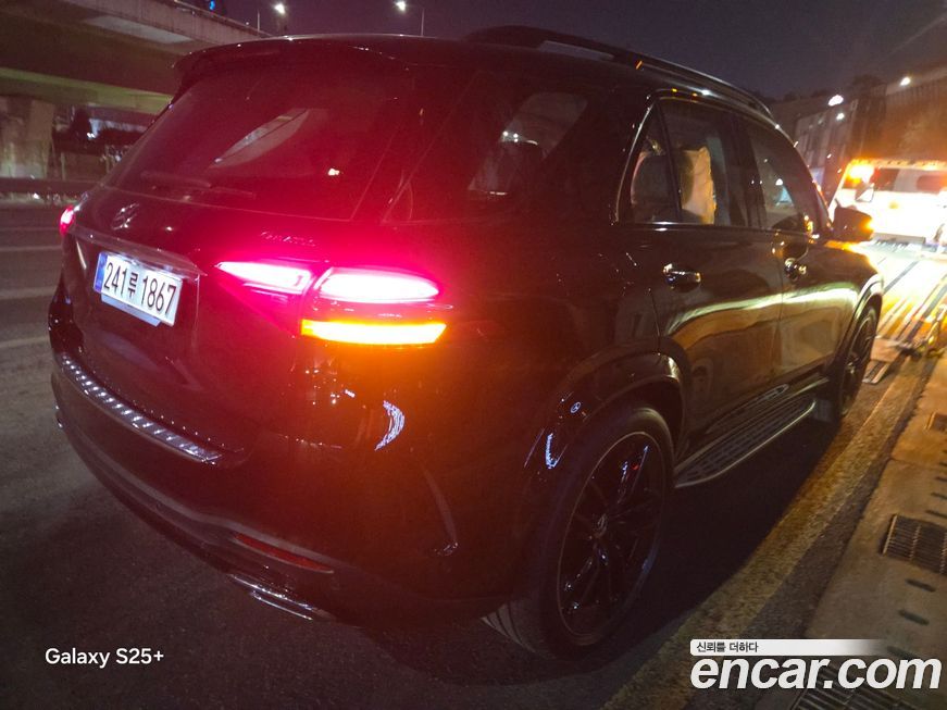 Mercedes-Benz GLE-Class 2026