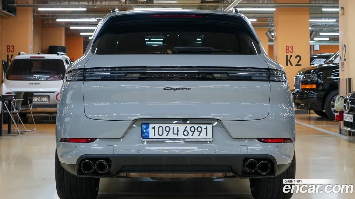 Porsche Cayenne 2024