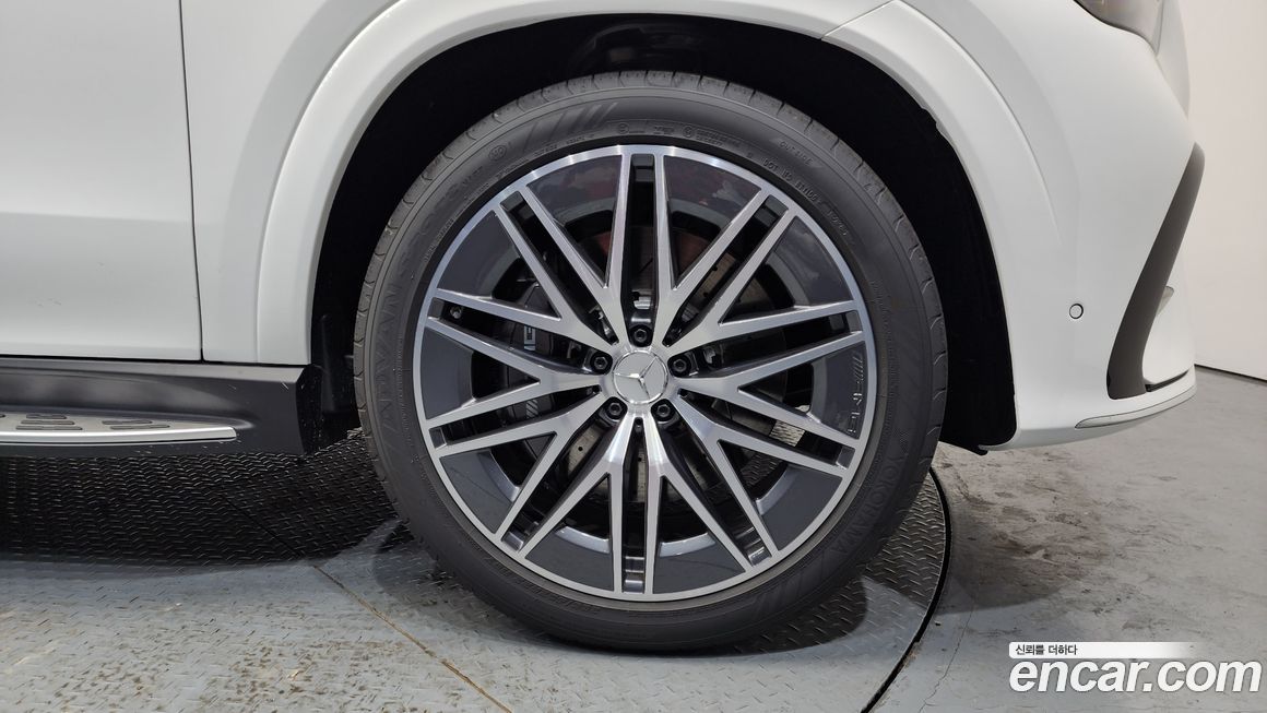 Mercedes-Benz GLE-Class 2026