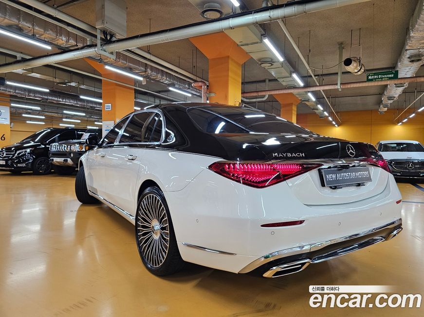 Mercedes-Benz S-Class 2023