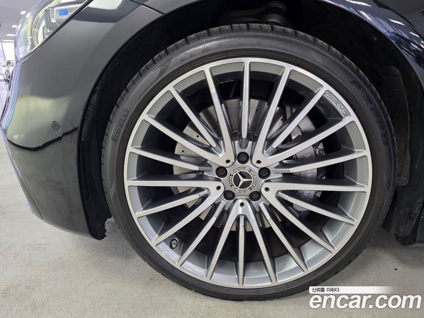 Mercedes-Benz S-Class 2023