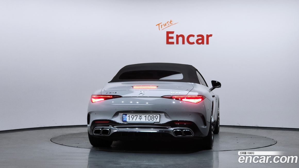 Mercedes-Benz SL-Class 2023