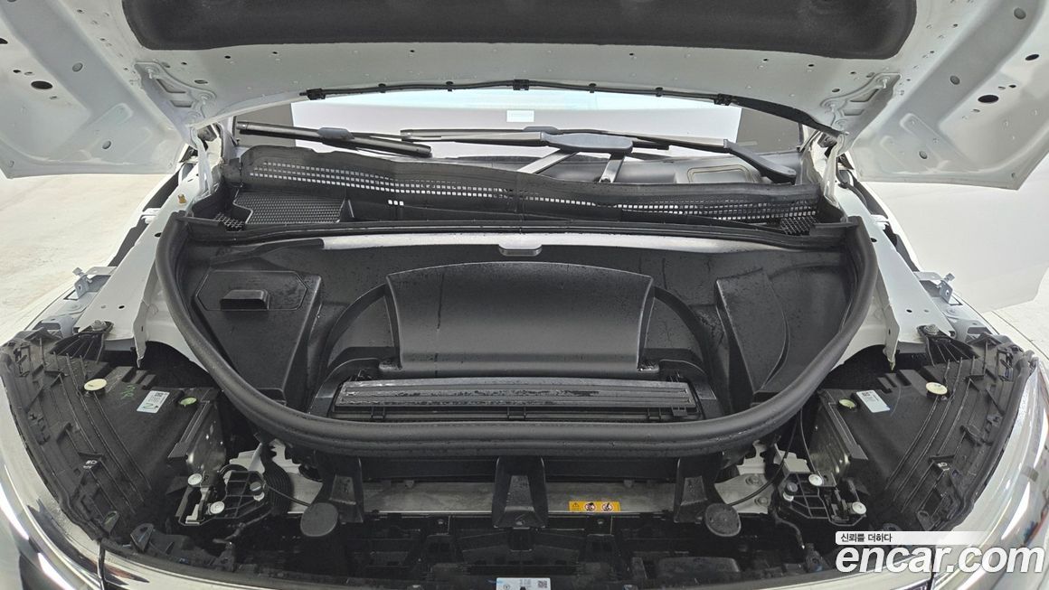 Mercedes-Benz EQS 2024