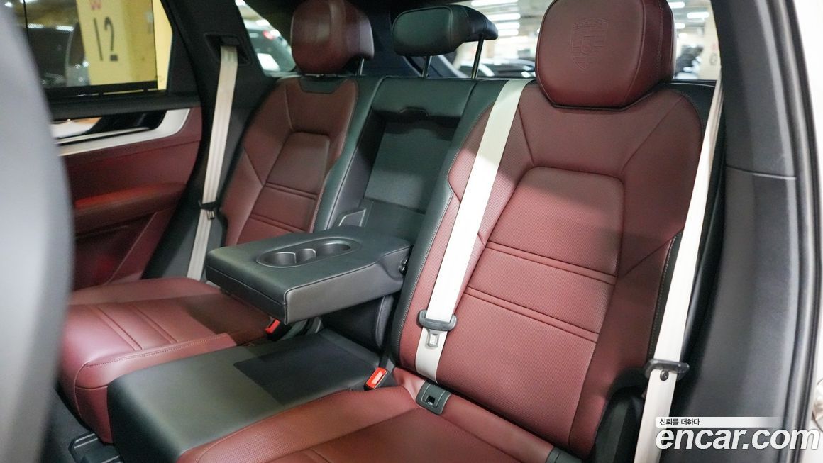 Porsche Cayenne 2024