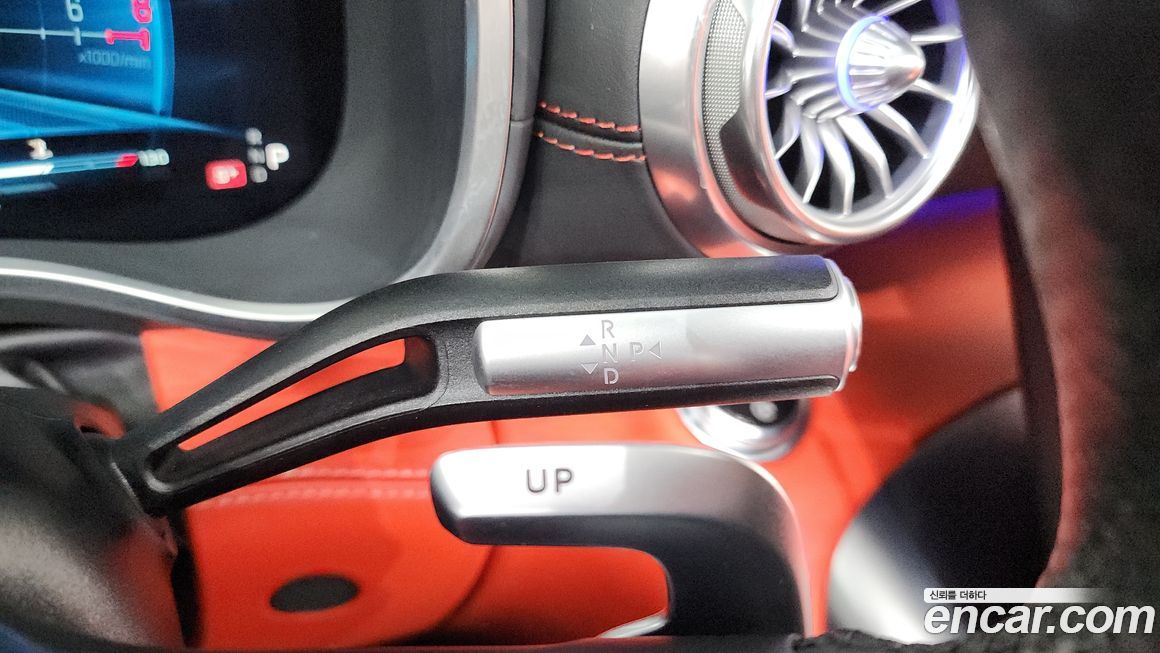 Mercedes-Benz SL-Class 2023