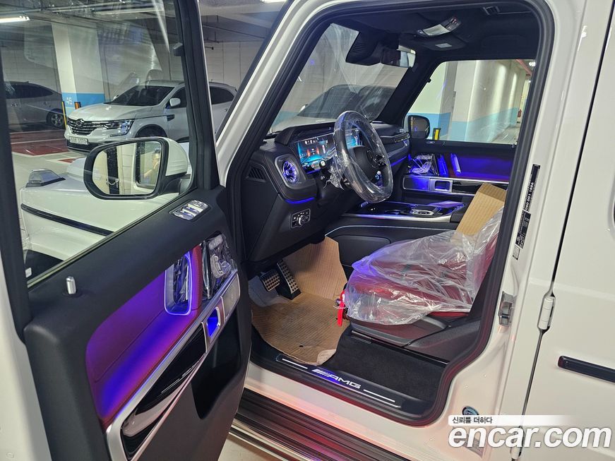 Mercedes-Benz G-Class 2025