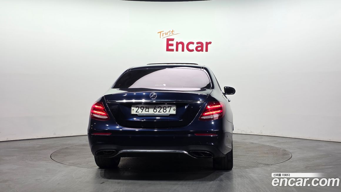 Mercedes-Benz E-Class 2019