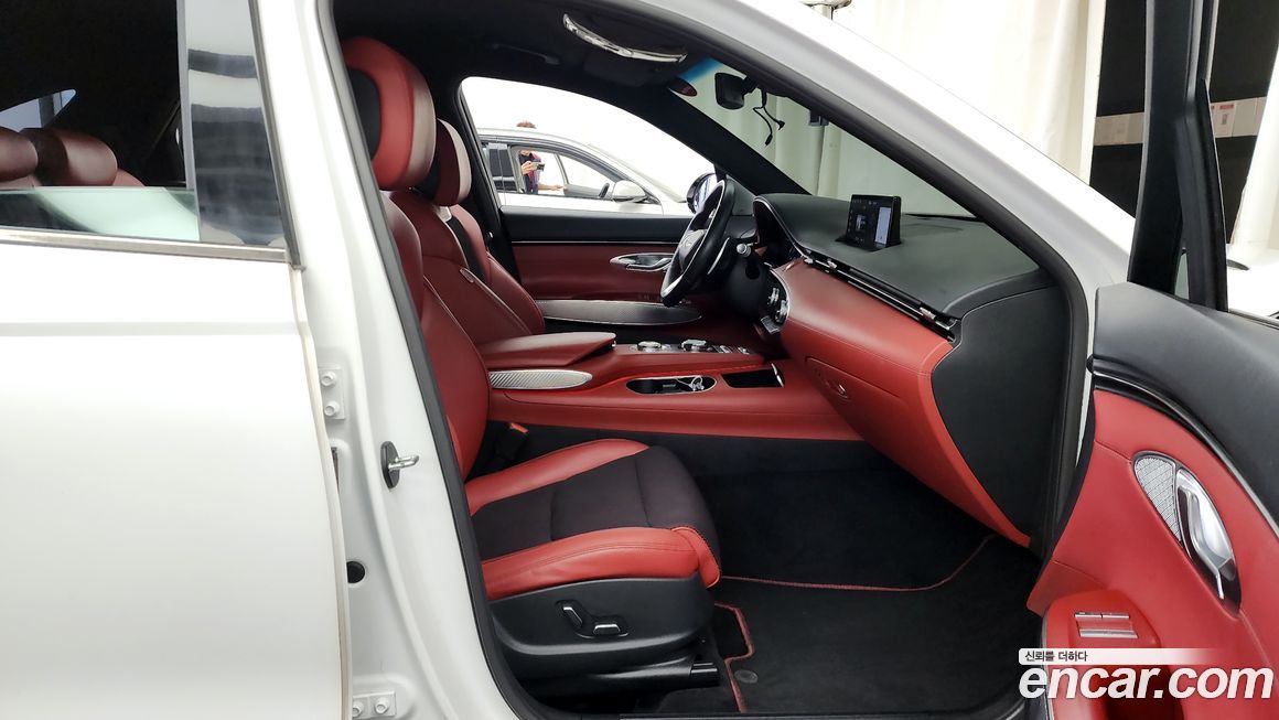 Genesis GV70 2021