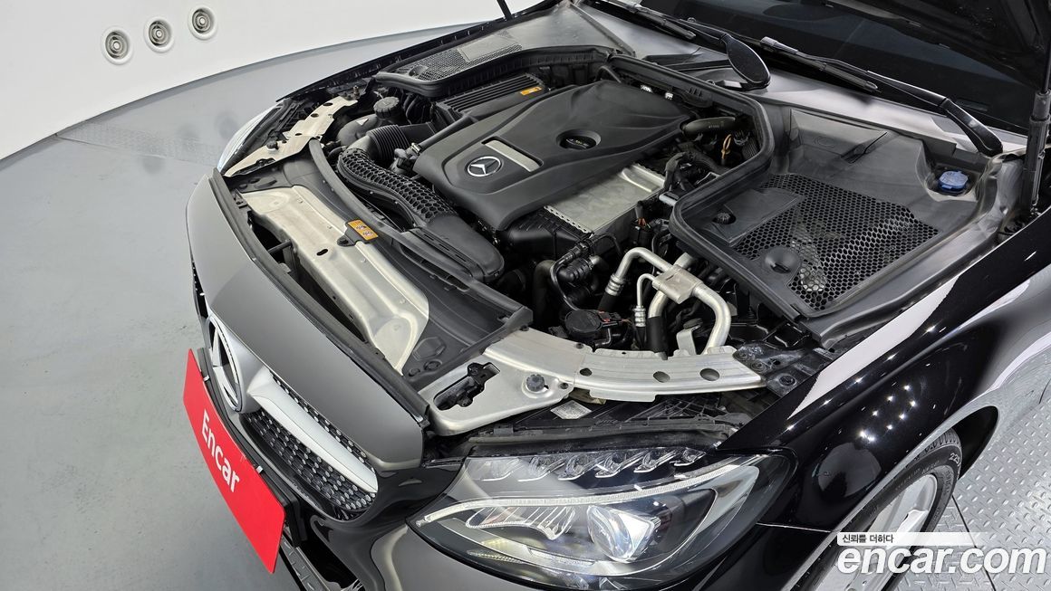 Mercedes-Benz C-Class 2018