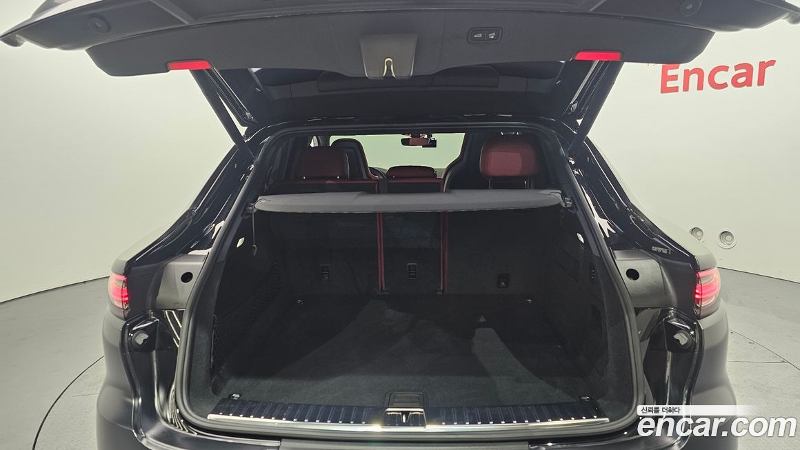 Porsche Cayenne 2023