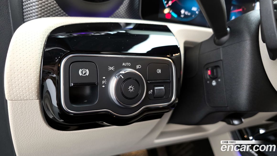 Mercedes-Benz A-Class 2021