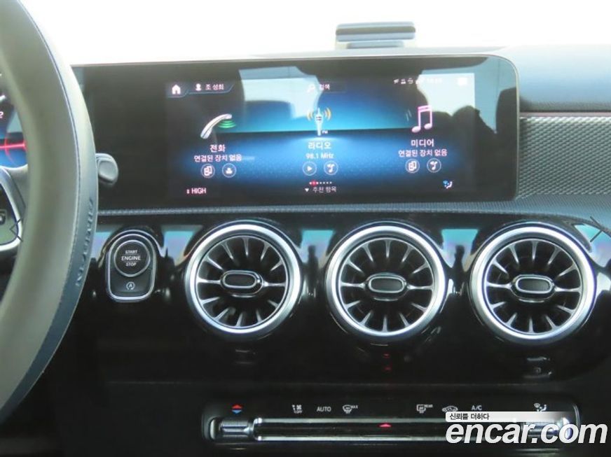 Mercedes-Benz A-Class 2022