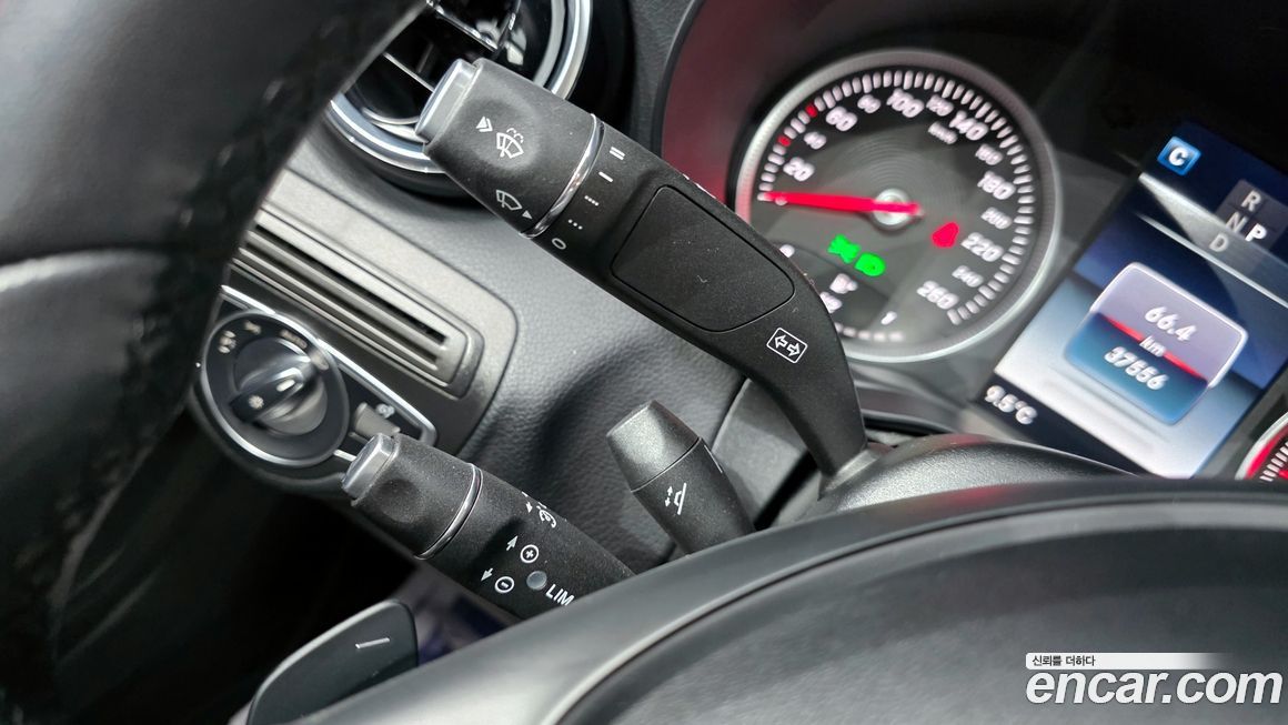 Mercedes-Benz C-Class 2018