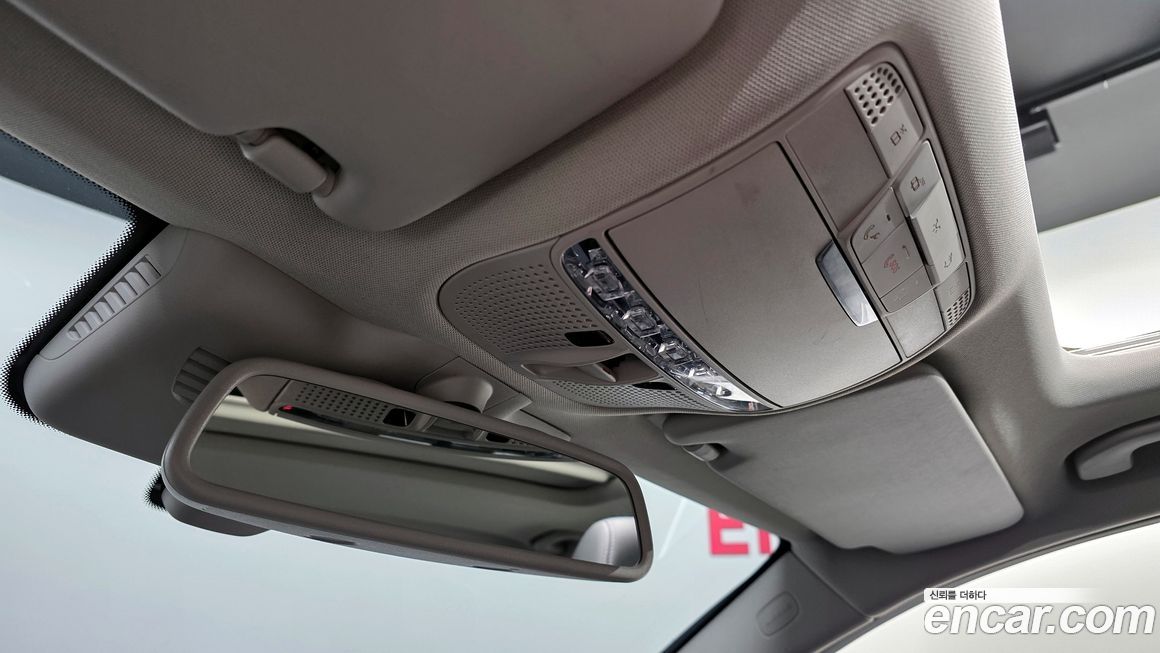 Mercedes-Benz C-Class 2018