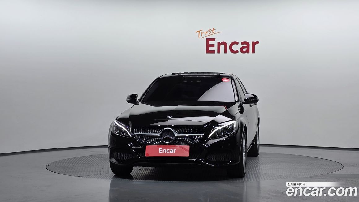 Mercedes-Benz C-Class 2018