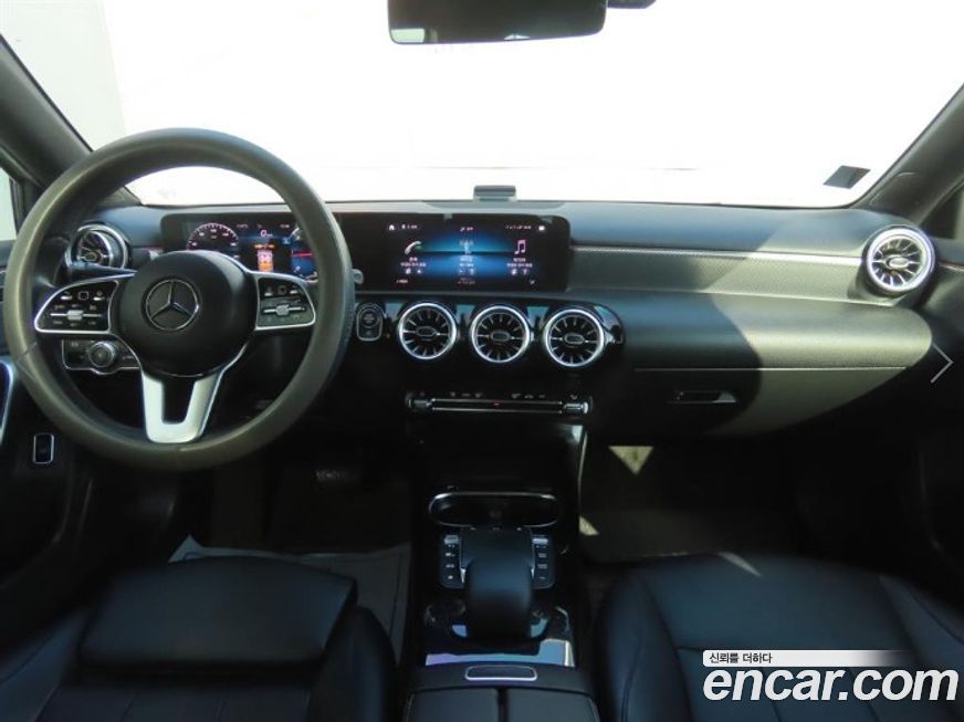 Mercedes-Benz A-Class 2022