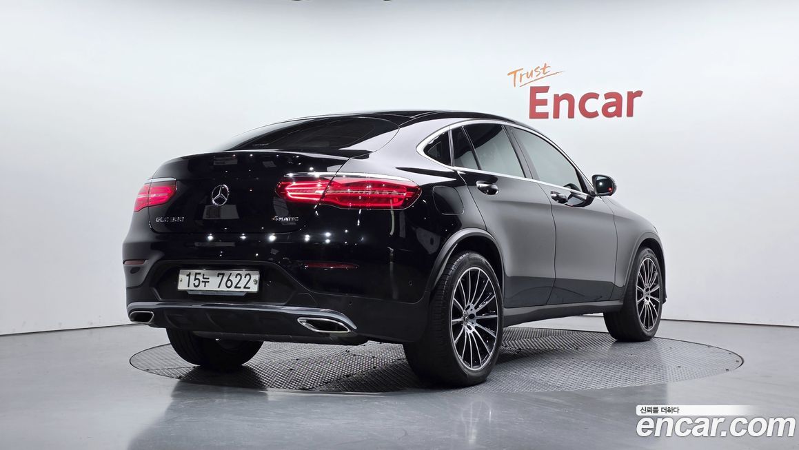 Mercedes-Benz GLC-Class 2019