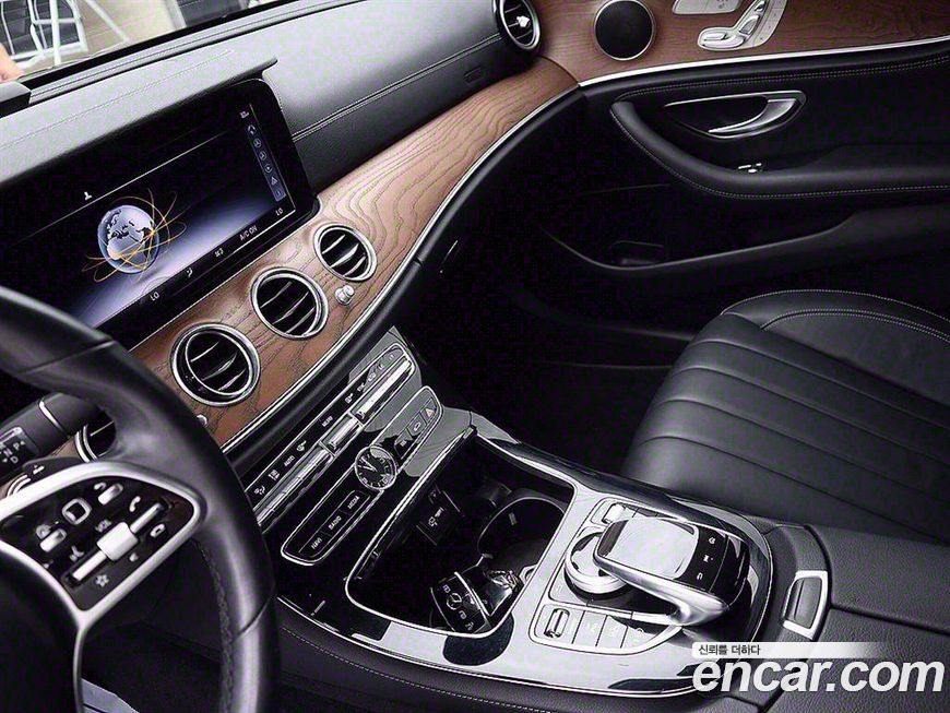 Mercedes-Benz E-Class 2019