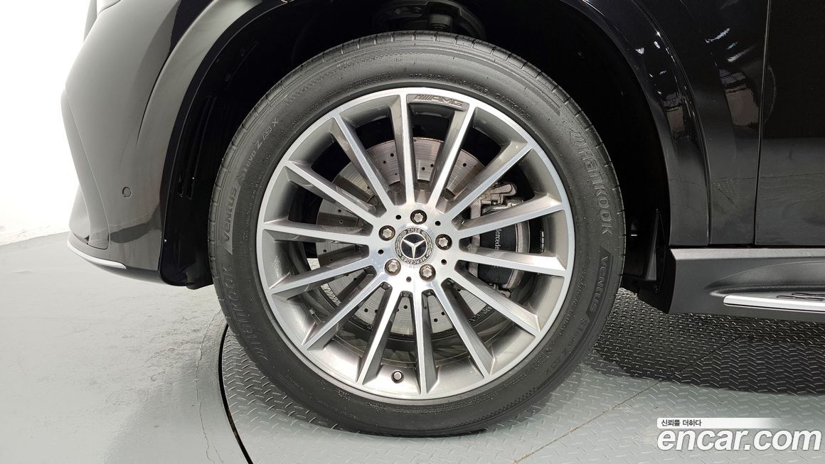 Mercedes-Benz GLE-Class 2025