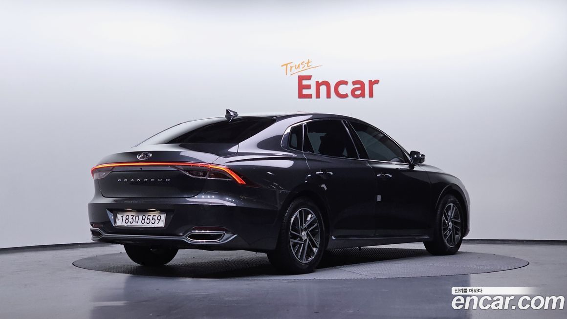 Hyundai Grandeur 2020