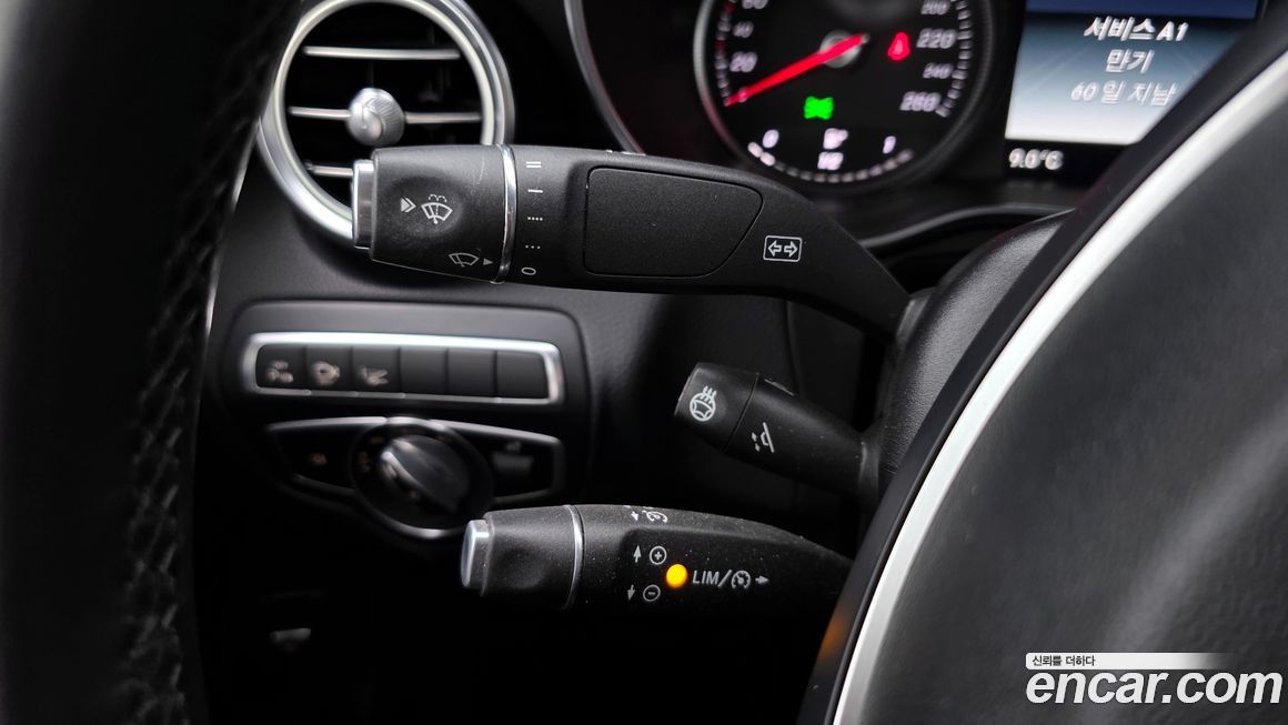 Mercedes-Benz GLC-Class 2019