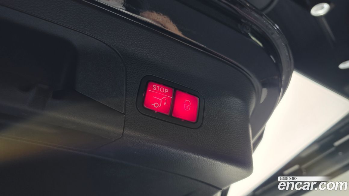 Mercedes-Benz GLC-Class 2019