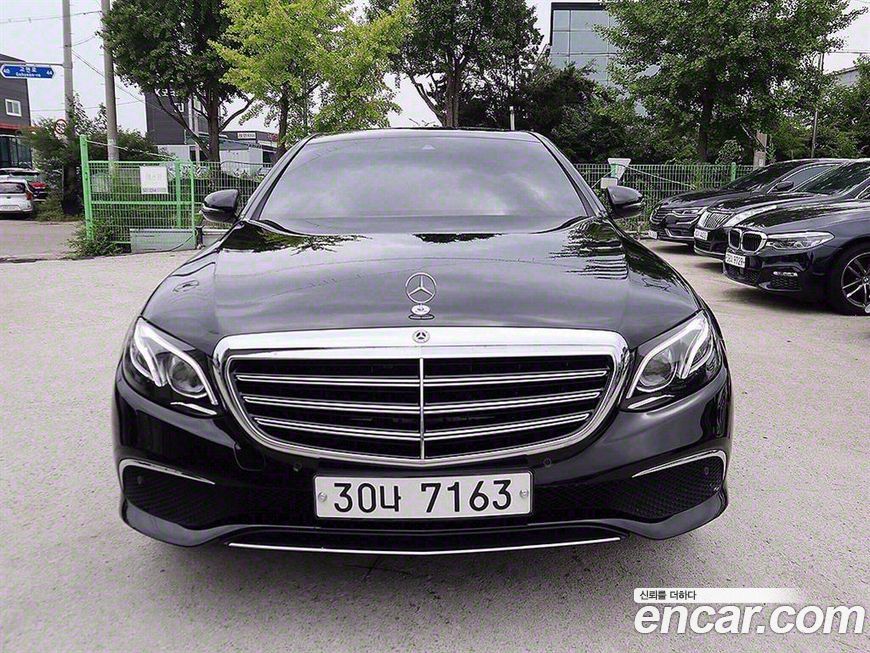 Mercedes-Benz E-Class 2019